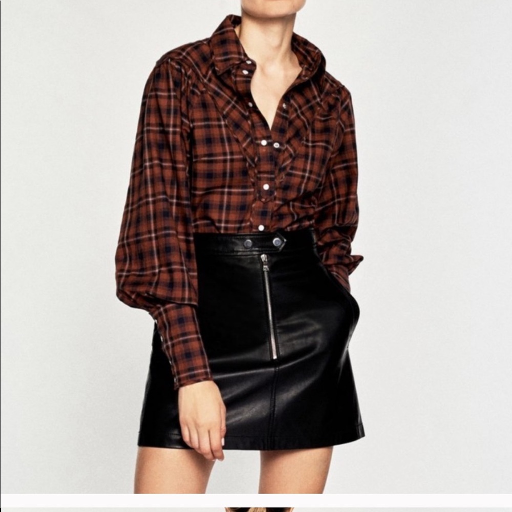 Meet your Posher, celine